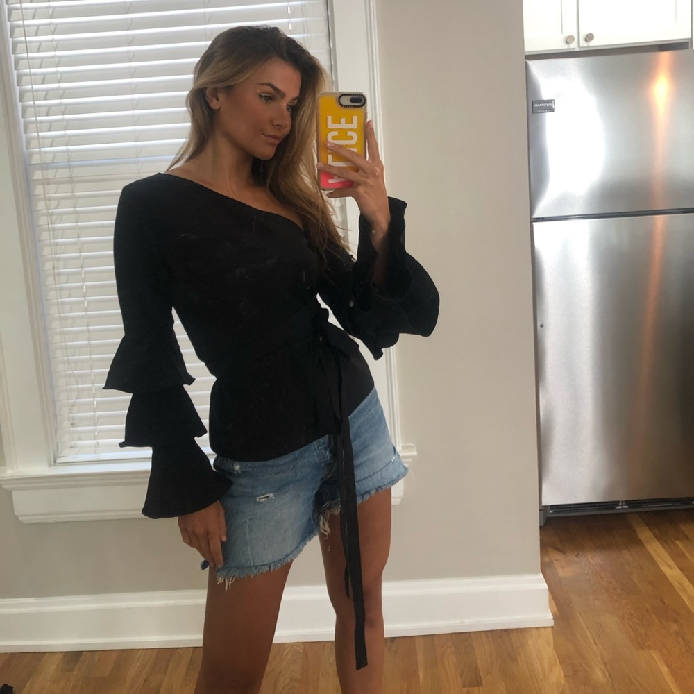 Top, Black, One Shoulder, Black, Ruffle Sleeve, Venus, Size 2